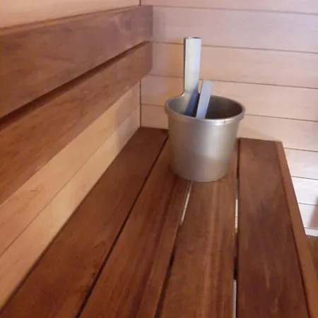 Nyaraló Chill Cave - Logwood Ruka