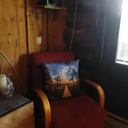 Nyaraló Chill Cave - Logwood Ruka