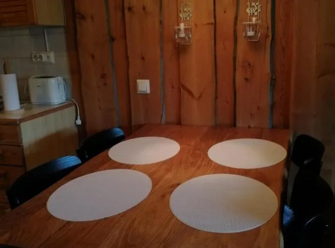 Chill Cave - Logwood *