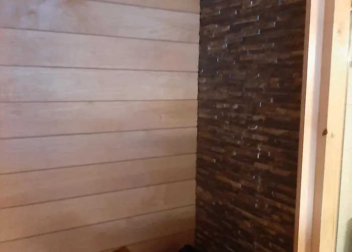 בית נופש Chill Cave - Logwood