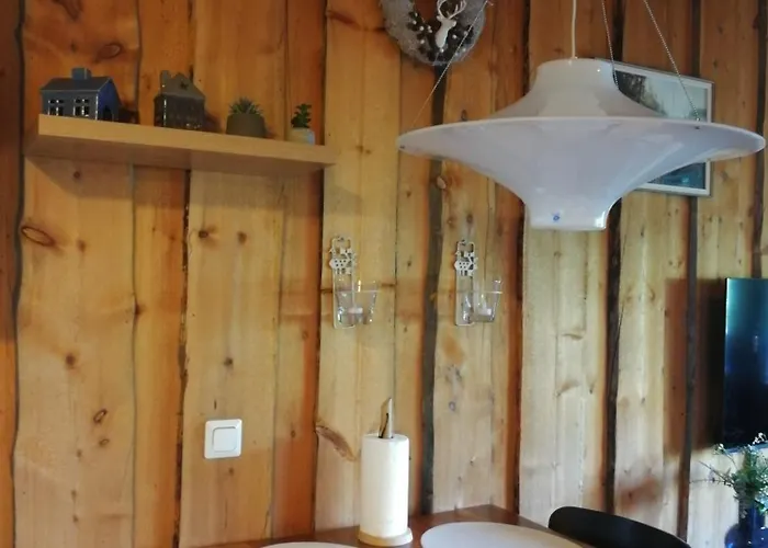 Chill Cave - Logwood בית נופש